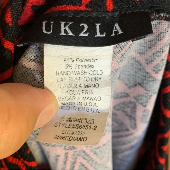 ⚡️3 for 25⚡️ UK2LA Red & Black Geometric Pencil Skirt Medium - Picture 3 of 4